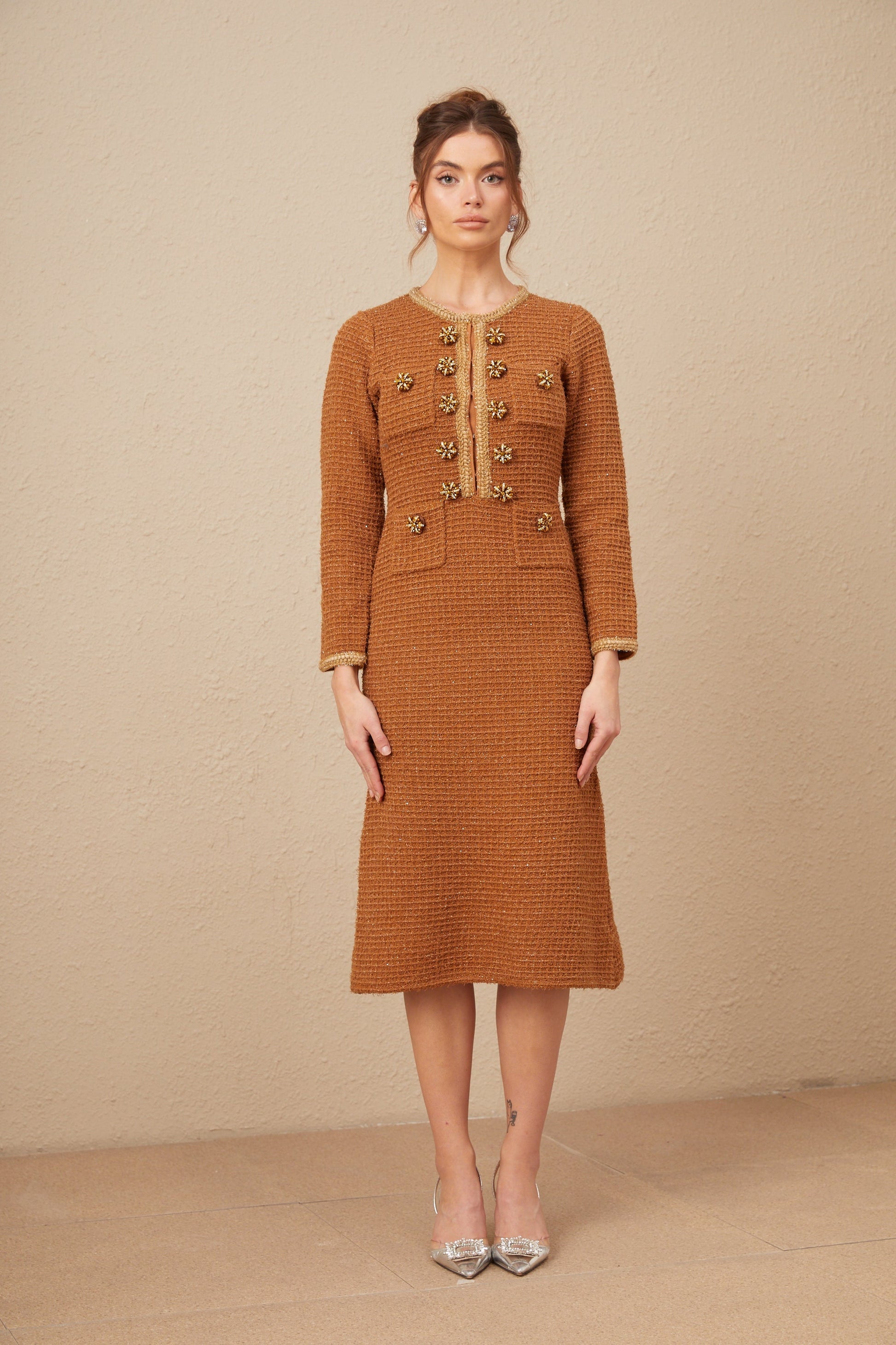 Kahverengi Örgü Kenarlı Tweed Elbise