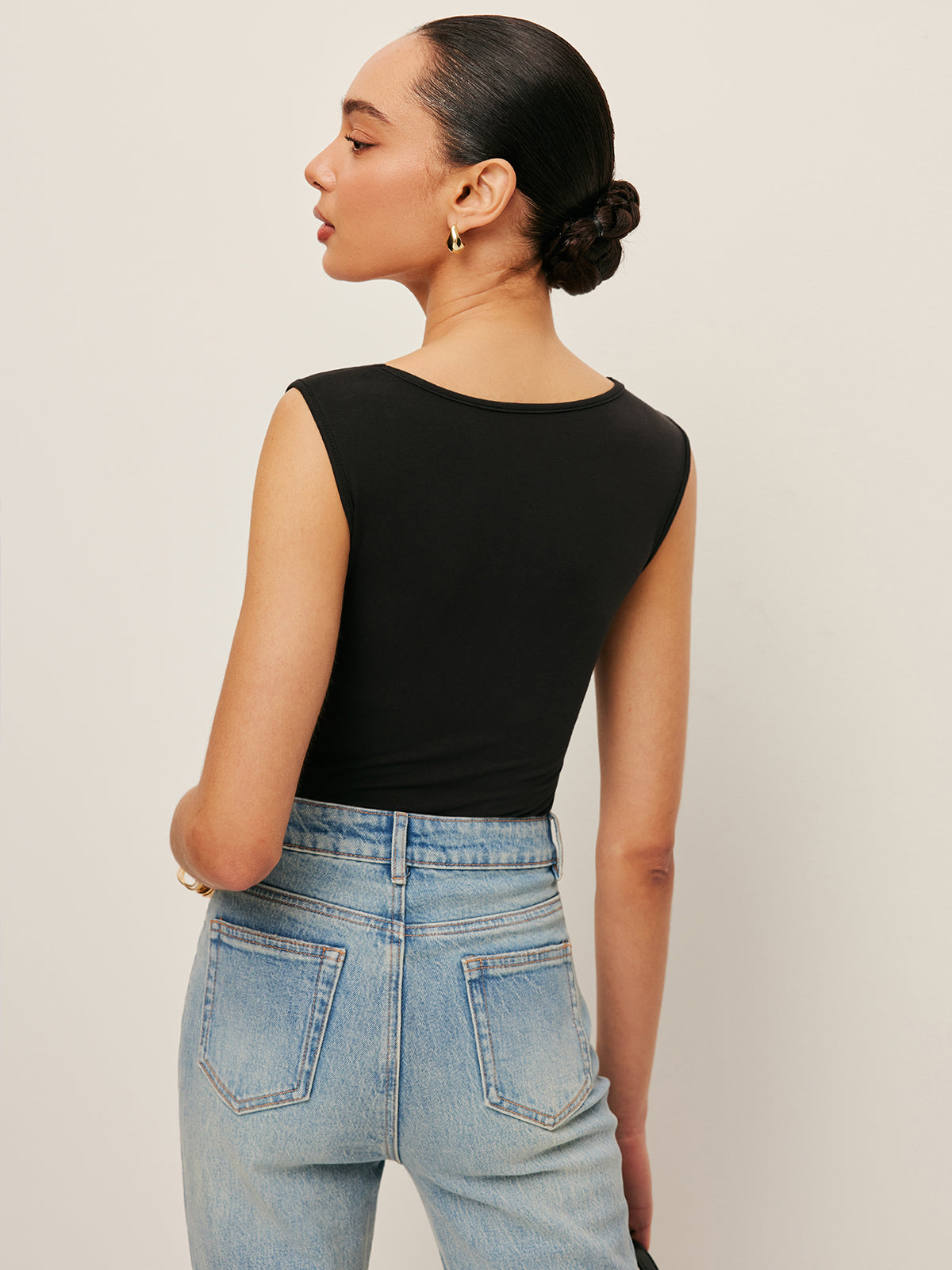Kare Yakalı Dar Tank Top