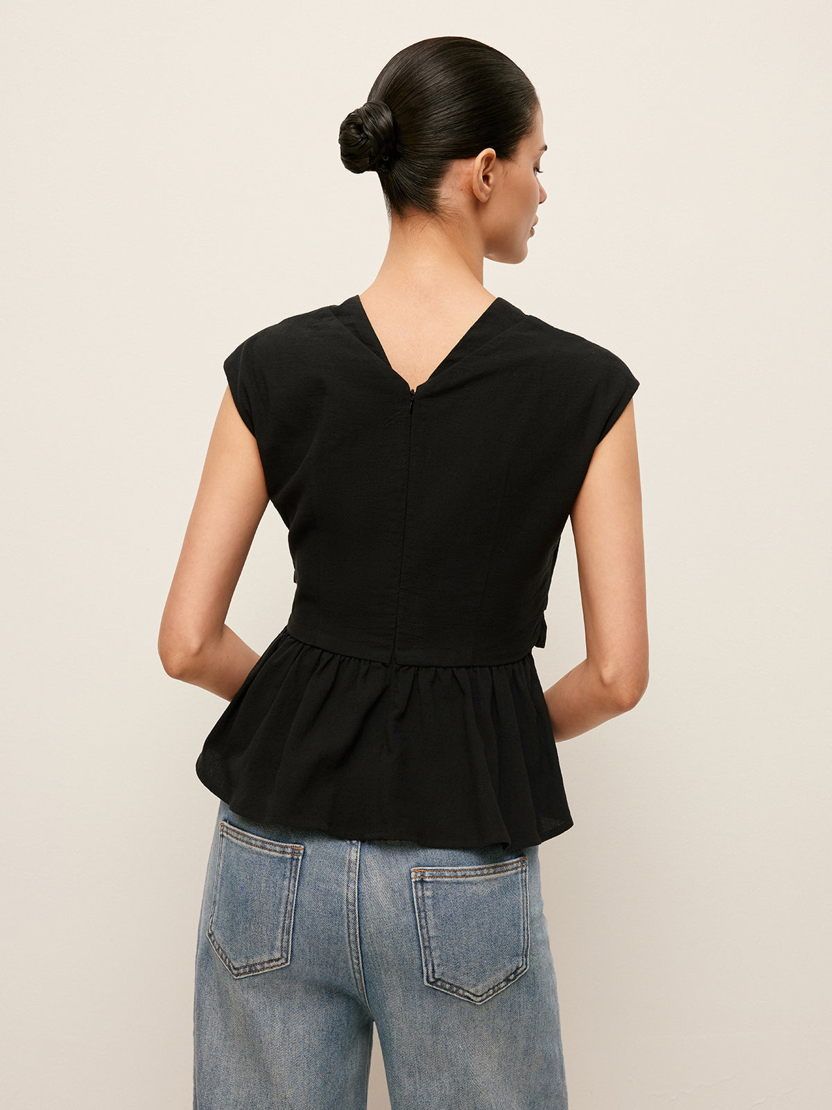 Önü Bağcıklı Peplum Üst