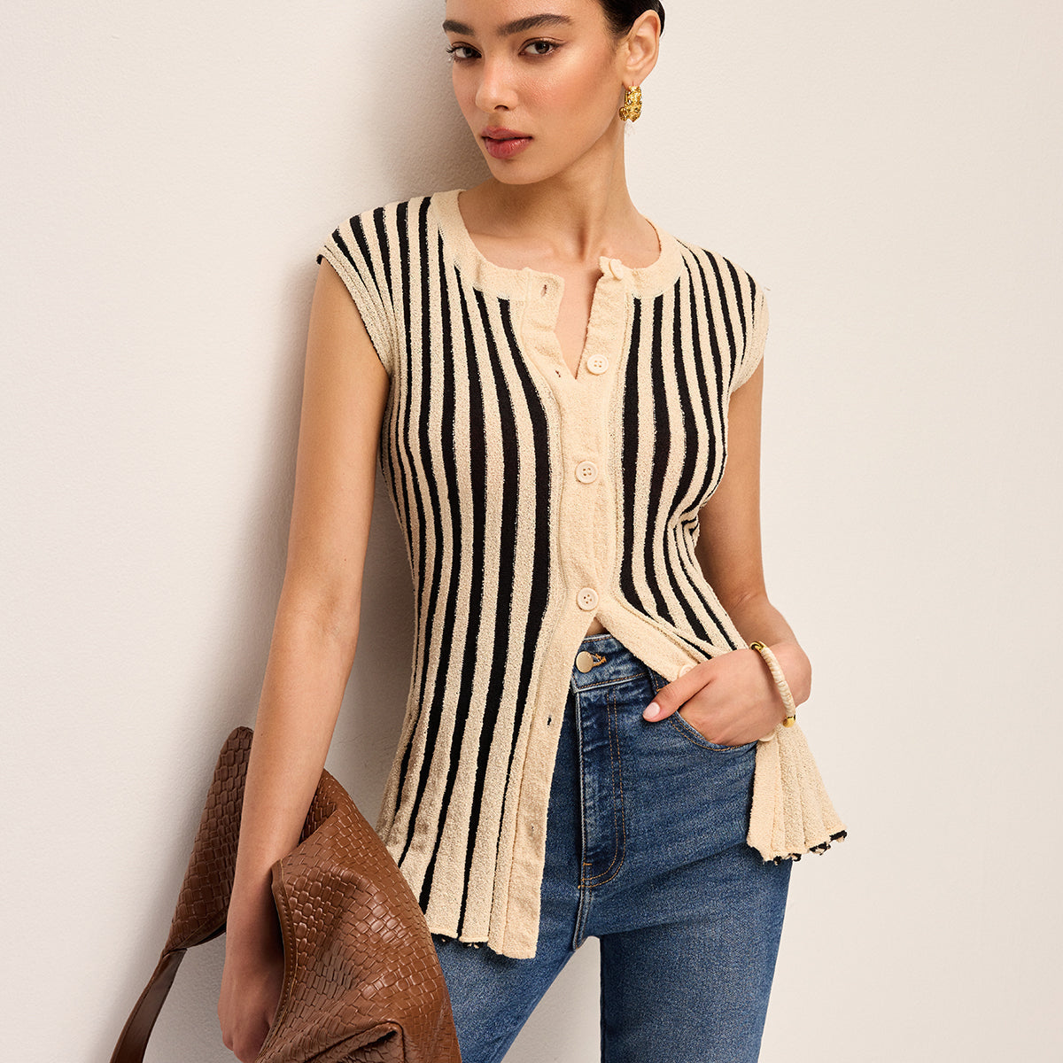 Çizgili Düğmeli Ön Örgü Üst