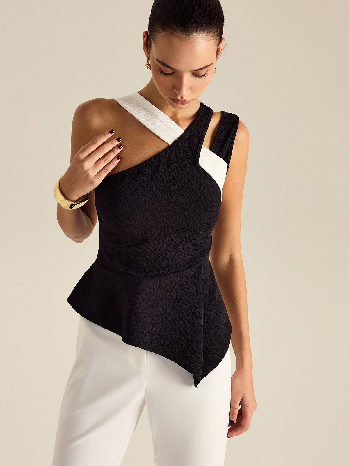 Asimetrik Peplum Üst