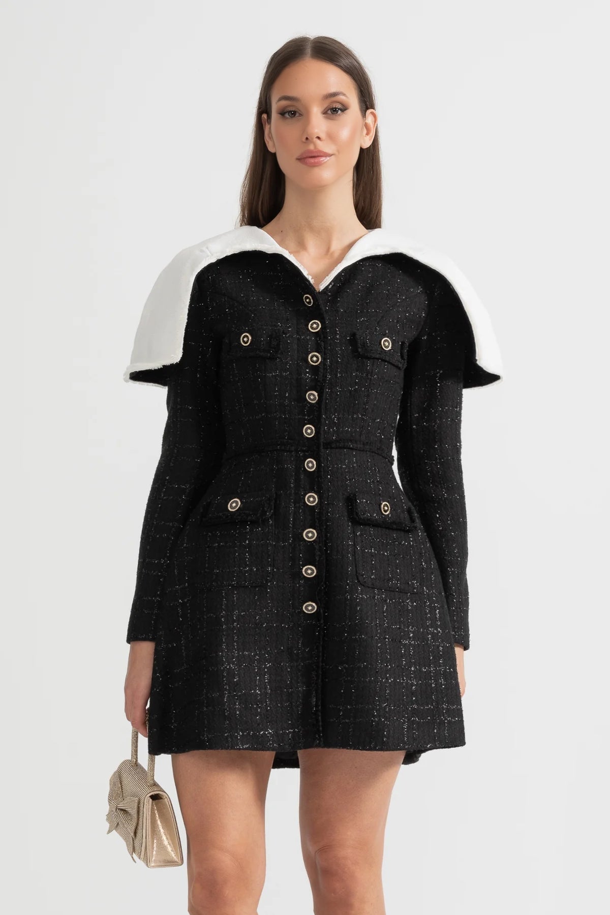 Siyah Dokulu Tweed Elbise – Belirgin Omuz Detaylı, Uzun Kollu
