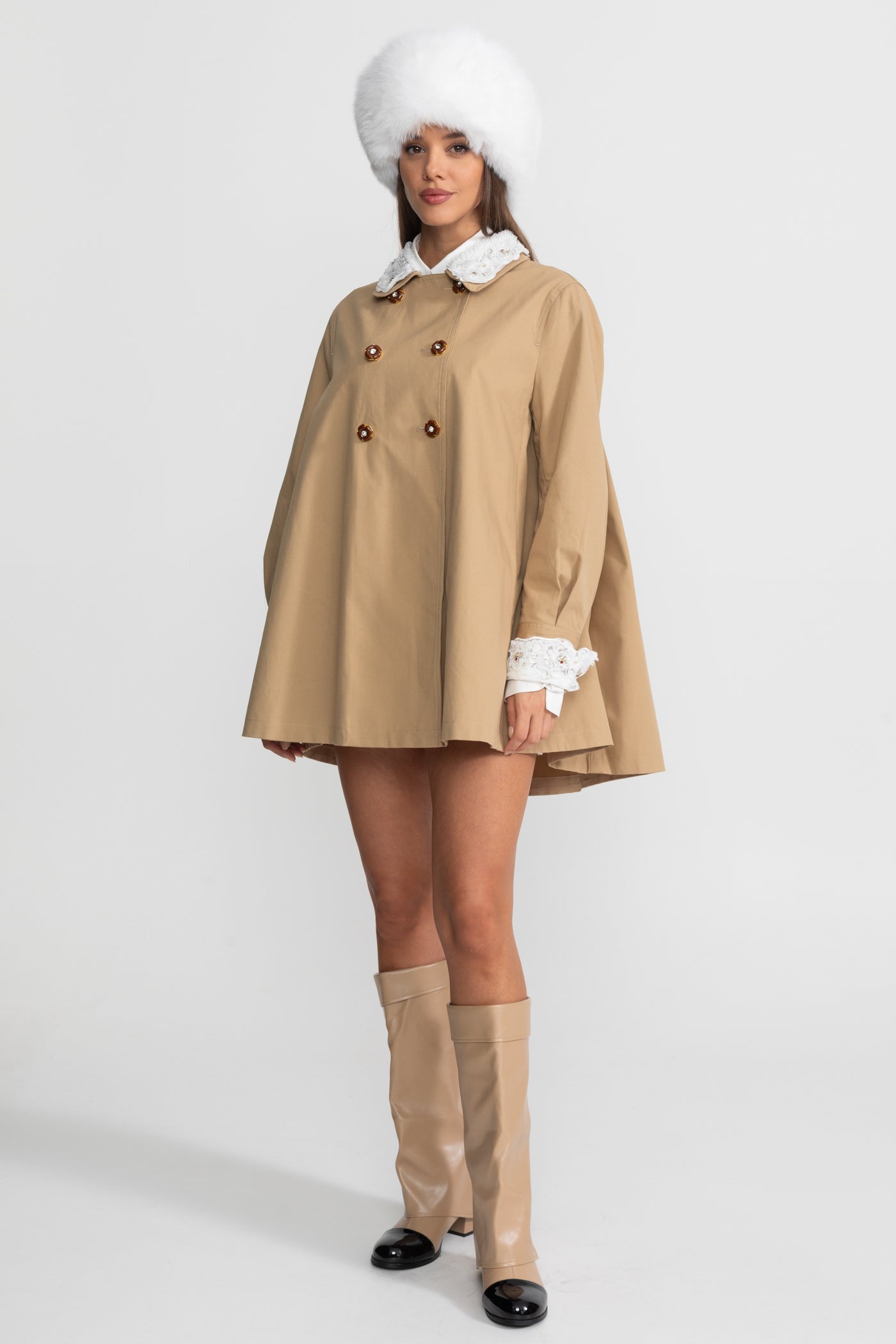 Nakış Detaylı Yakalı A Form Mini Trençkot Elbise – Camel